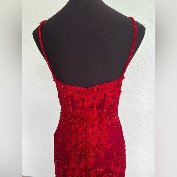 Mac Duggal 20330 Red Embellished Lace Mermaid Evening Formal Prom Pageant Gown - Picture 8 of 10